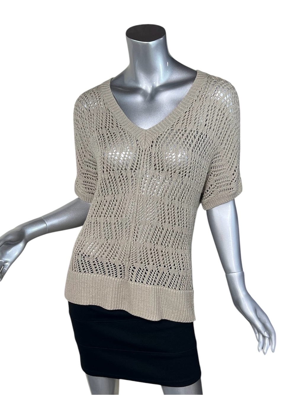 Sonoma Women’s Medium Beige Tan Open Knit V Neck Short Sleeve Sweater Top